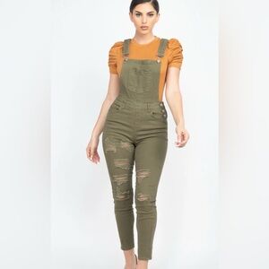 💚Denim Blvd Olive Women's Ripped Overalls💚